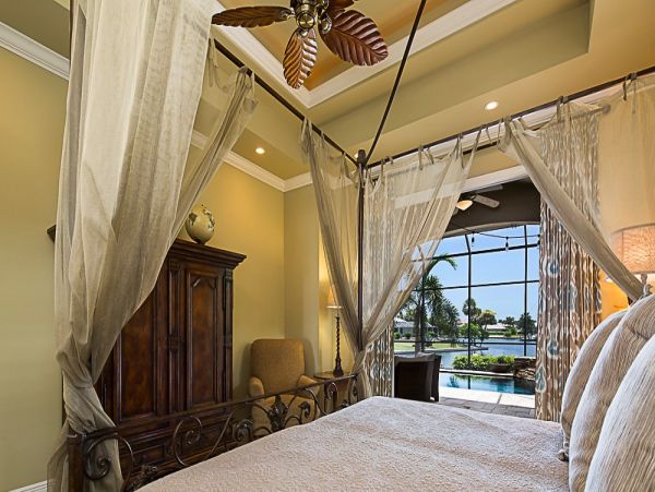 Marco Island Canal View 4 Bedroom Home with Private Pool