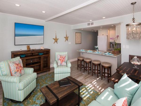 Marco Luxury Beachfront Condo With Ocean Views Sleeps 5