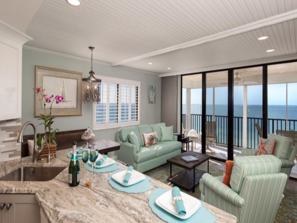 Marco Luxury Beachfront Condo With Ocean Views Sleeps 5