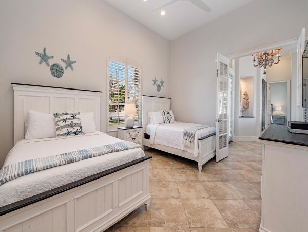 Marco Island Vacation Rentals Near South Beach - Luxury Marco Island Home
