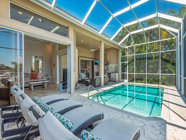 Marco Island Vacation Rentals Near South Beach - Luxury Marco Island Home