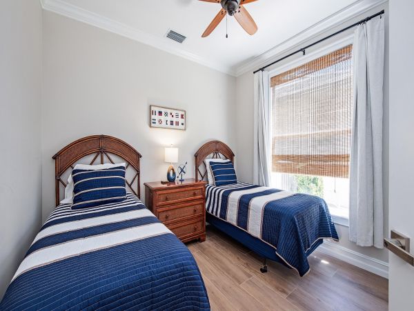 Marco Island Vacation Rental – 4BR Luxury Waterfront Home with Pool
