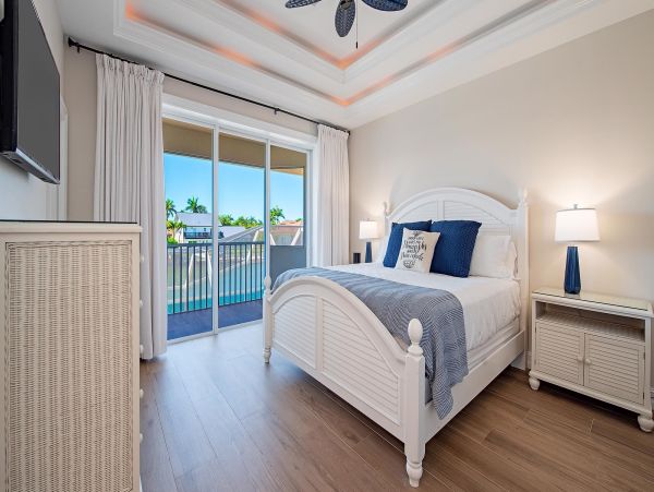 Marco Island Vacation Rental – 4BR Luxury Waterfront Home with Pool