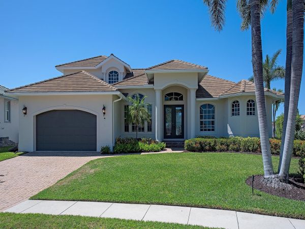 Marco Island Vacation Rental – 4BR Luxury Waterfront Home with Pool