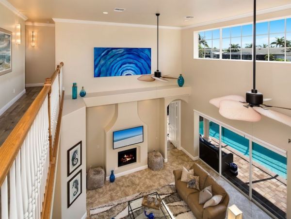 Marco Island Vacation Home Sleeps Eight Guests Private Pool