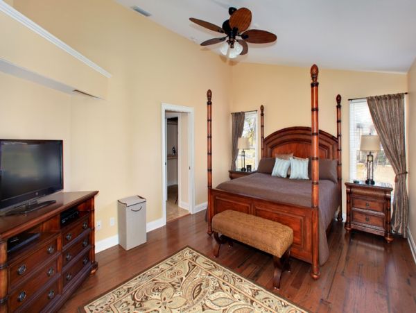 Marco Island Waterfront Vacation Rental with Pool Tigertail Beach Home