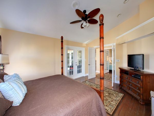 Marco Island Waterfront Vacation Rental with Pool Tigertail Beach Home