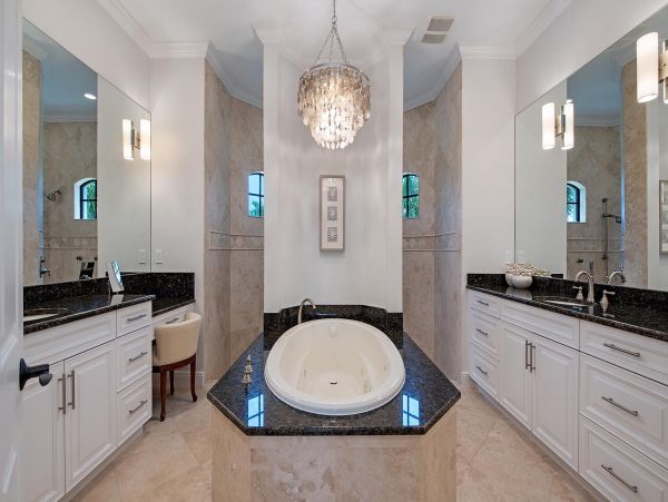 Marco Island Vacation Home Sleeps Eight Canal View