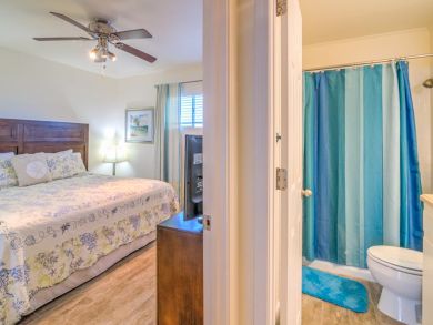 Gulf View Two Bedroom Rental Condo in Destin Gulf View Two Bedroom Rental Condo in Destin