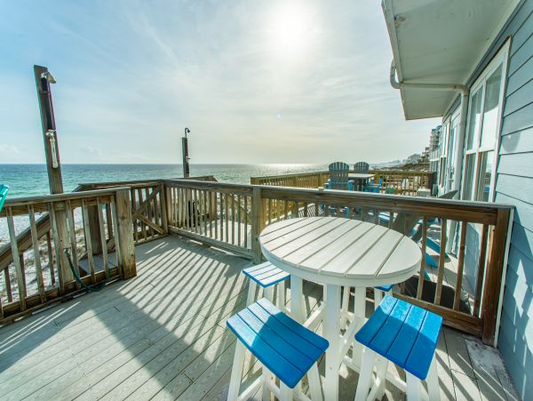 On Beach Destin Vacation Home Five Bedroom. Full Gulf View