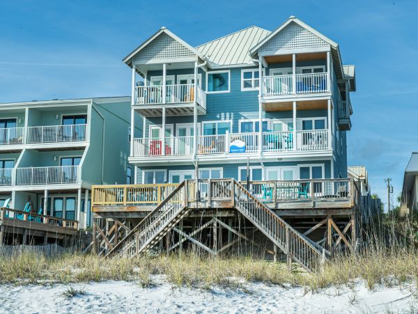 On Beach Destin Vacation Home Five Bedroom. Full Gulf View