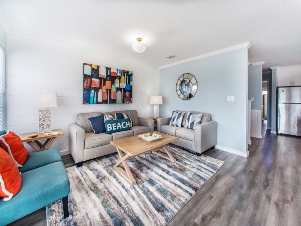 On Beach Destin Vacation Home Five Bedroom. Full Gulf View