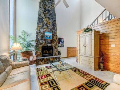 3 Bedroom Condo in the heart of Destin