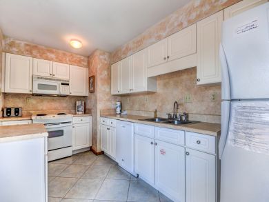 3 Bedroom Condo in the heart of Destin