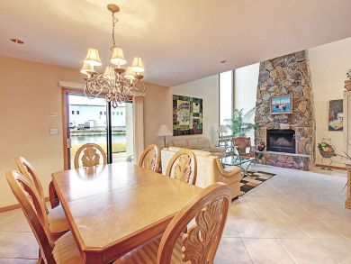3 Bedroom Condo in the heart of Destin