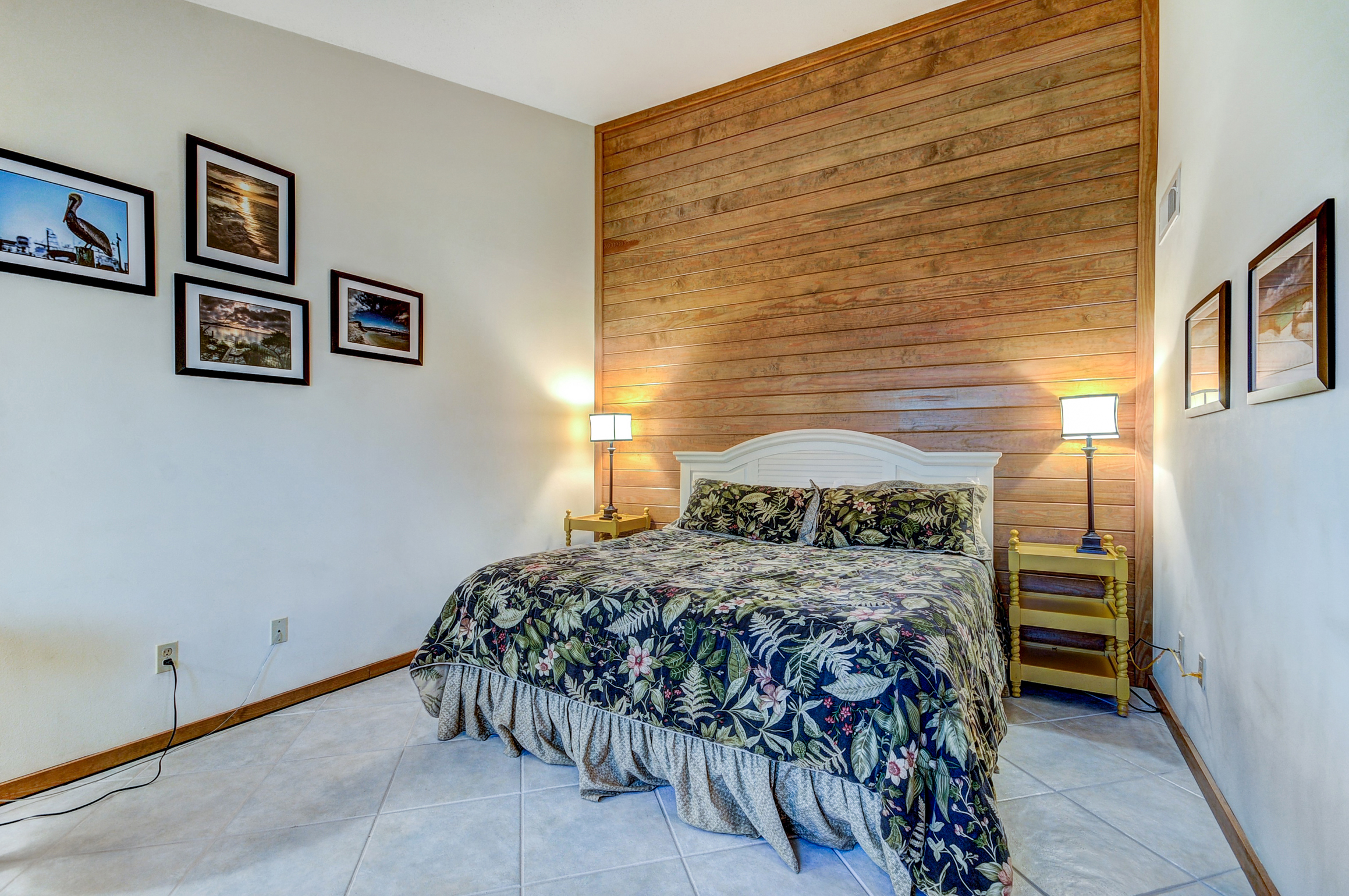 3 Bedroom Condo in the heart of Destin