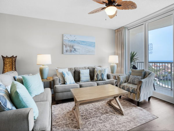 Gorgeous View Vacation Condo with 2 Bedroom in Destin