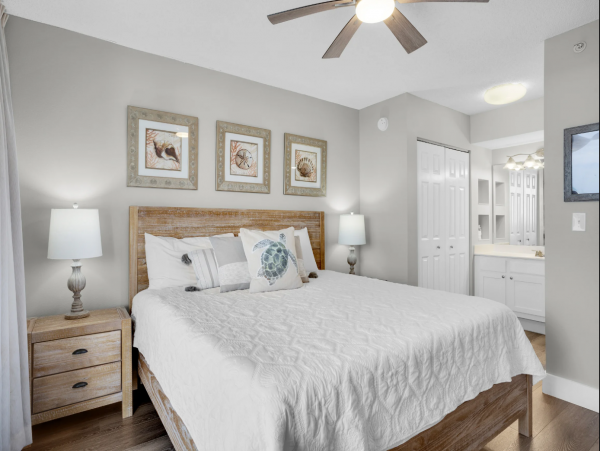 Gorgeous View Vacation Condo with 2 Bedroom in Destin