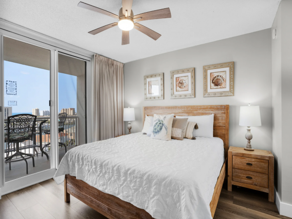 Gorgeous View Vacation Condo with 2 Bedroom in Destin