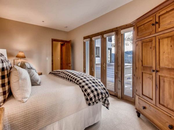 Located in the heart of Beaver Creek Village Ski in Out