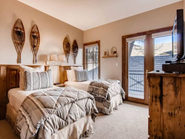 Located in the heart of Beaver Creek Village Ski in Out