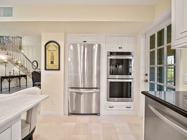 Luxury Four Bedroom Sanibel Vacation Home Close to Beach