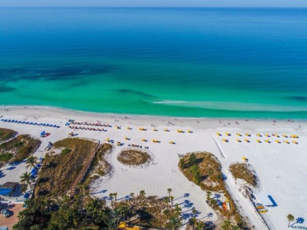 Siesta Key Two Bedroom Duplex Close To Beach