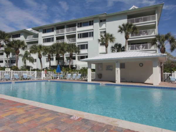Siesta Key Two Bedroom Duplex Close To Beach