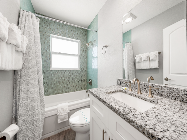 Siesta Key Two Bedroom Duplex Close To Beach