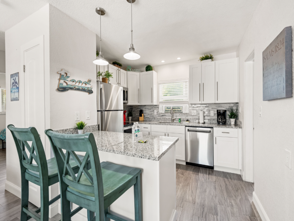 Siesta Key Two Bedroom Duplex Close To Beach