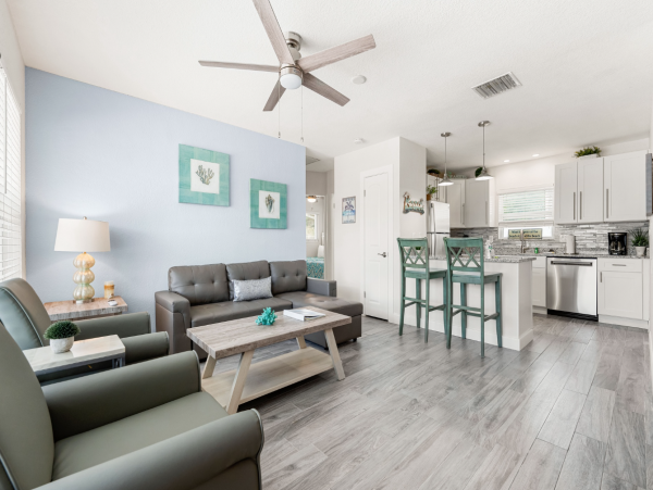 Siesta Key Two Bedroom Duplex Close To Beach