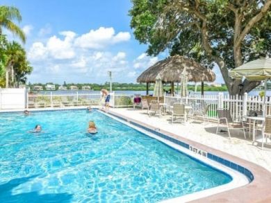 Siesta Key Condo 910926