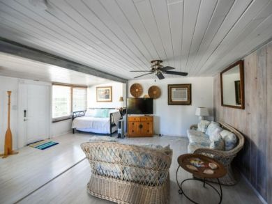Siesta Key Condo 910932