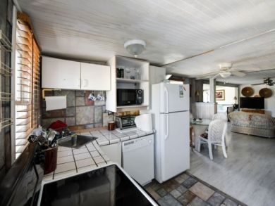 Siesta Key Condo 910932