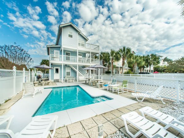Six Bedrooms Vacation Home in Destin, Walk to Beach