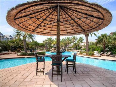 Great Destin Home 900 Yards to Beach Great Pool - additional view, photo 5