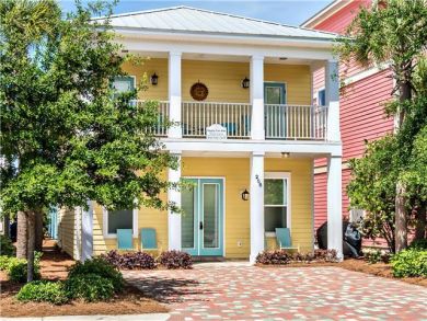 Great Destin Home 900 Yards to Beach Great Pool