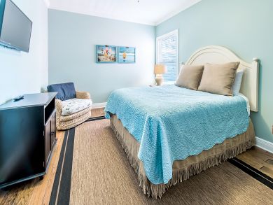 Great Destin Home 900 Yards to Beach Great Pool