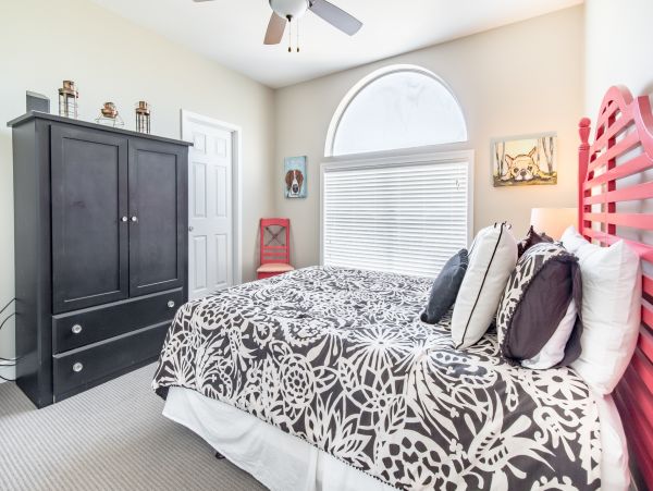 Lovely 6 Bedroom Vacation Home with Private Pool in Destin