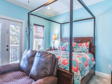 Crystal Beach Vacation Home Sleeps Fifteen Walk to Beach