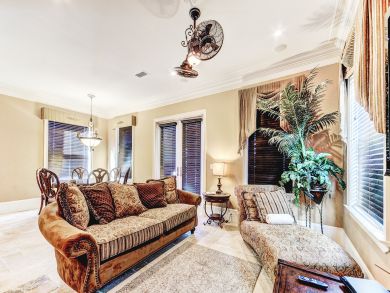 Destin Luxury 4 Bedroom Home 900 Yards to the Beach