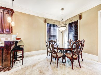 Destin Luxury 4 Bedroom Home 900 Yards to the Beach