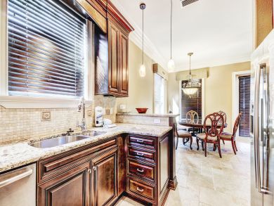Destin Luxury 4 Bedroom Home 900 Yards to the Beach