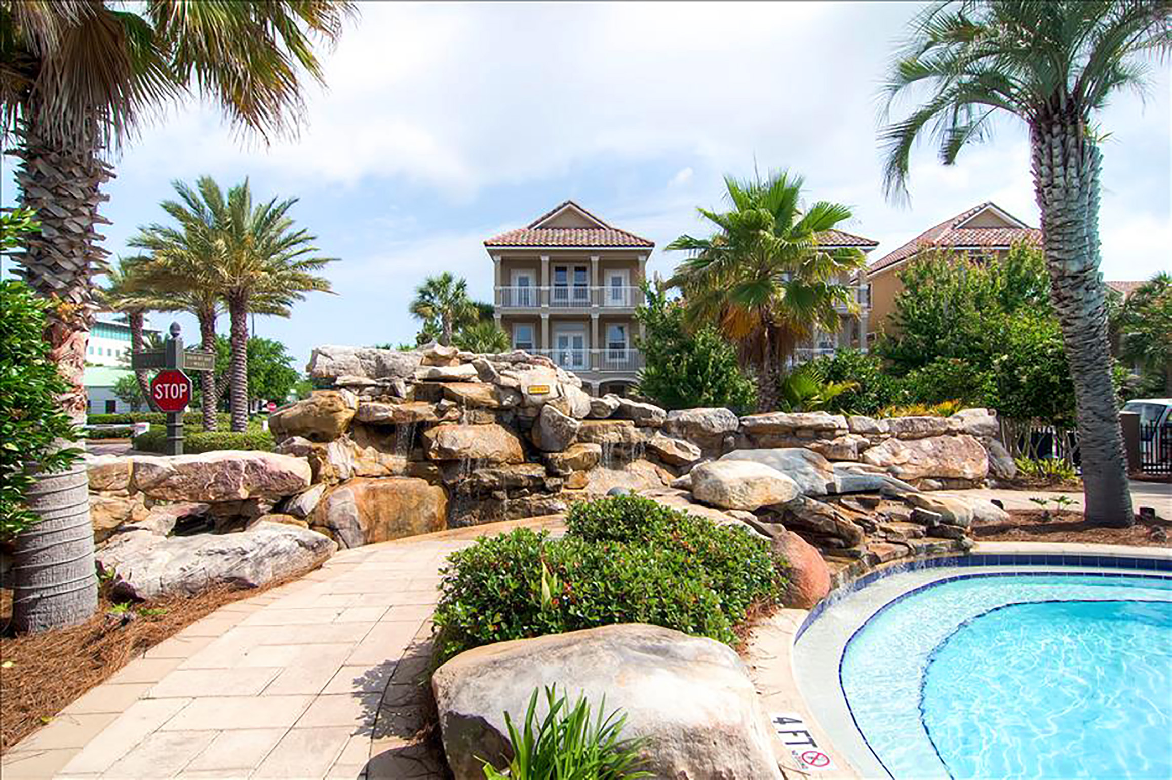 Destin Home 911028