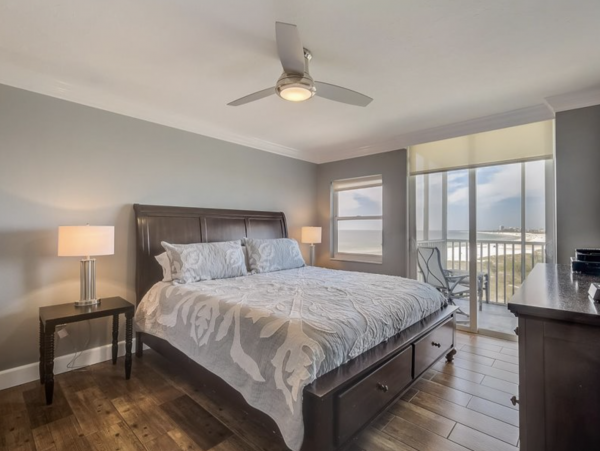 Siesta Key Two Bedroom Condo with Ocean Views