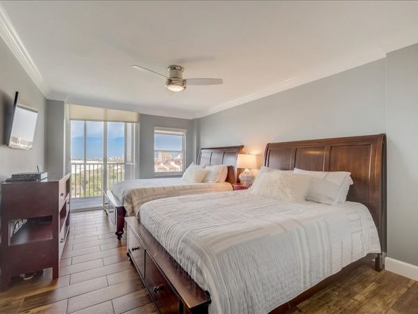Siesta Key Two Bedroom Condo with Ocean Views