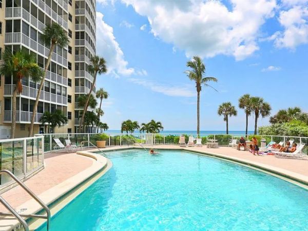 Siesta Key Two Bedroom Condo with Ocean Views