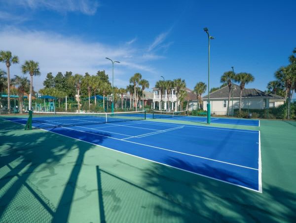 Luxurious Destin Vacation Rental with Private Pool - 7 king Bedrooms