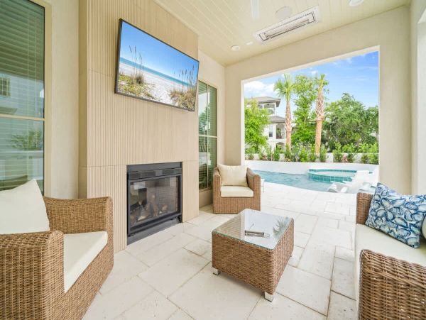 Luxurious Destin Vacation Rental with Private Pool - 7 king Bedrooms