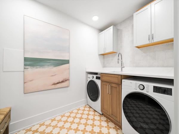 Luxurious Destin Vacation Rental with Private Pool - 7 king Bedrooms